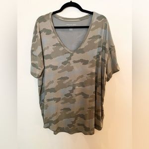 American Eagle XL Camo Tee